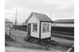 Inverness Station Frame, Signal Box
View from W showing NW and SW fronts