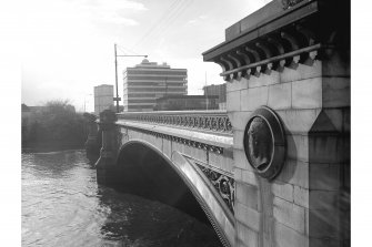 Glasgow, Clyde Street, Albert Bridge
General View