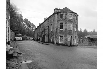 New Lanark, Caithness Row and the Counting House
General View