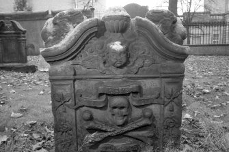 South Leith churchyard.
T C and C L, d.1757