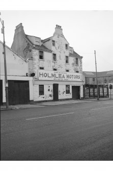 Glasgow, 394 Gallowgate, House
View from NNE showing NNW front