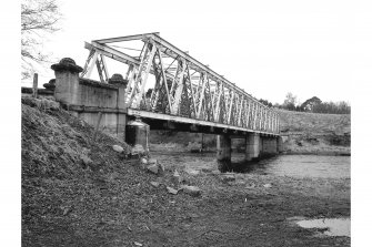 Boat of Cromdale, Bridge
View