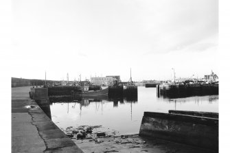 Fraserburgh Harbour
View from NNW showing NNW front of Bailie Dickson's Jetty with part of Provost Park's Jetty on the right
