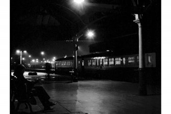 Stirling Station
View showing train at platform