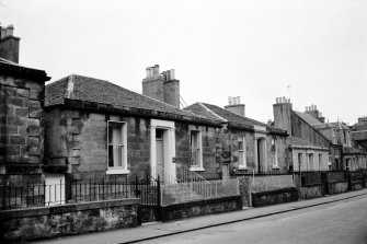 Edinburgh, Portobello, 34, 36 and 38 Regent Street.
View from South.