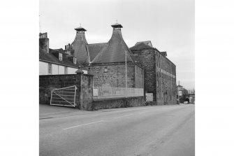 Linlithgow, Edinburgh Road, St Magdalene's Distillery
View of W distillery buildings; from E