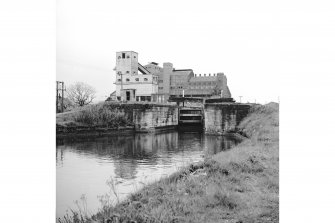 Falkirk Gasworks
View from NE showing ENE front of lock with gasworks in background