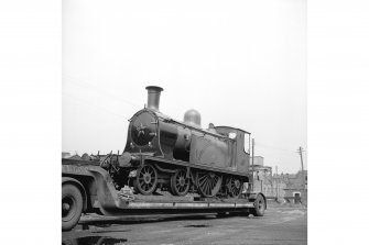 Glasgow, Govan Goods Yard
View showing locomotive number 123 with water tower (possible) in background