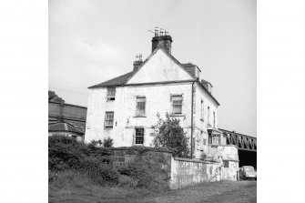 Forth and Clyde Canal, Bowling Harbour, Customs House
View from WSW showing W and S fronts