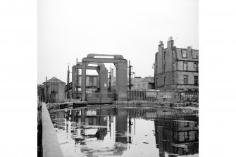Edinburgh, Gilmore Park, Union Canal Lifting Bridge
View from WSW showing SW front of lifting bridge with number 6 Leamington Road in background