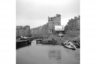 Glasgow, Forth and Clyde Canal, Maryhill Locks, Kelvin Dry Dock
View from S