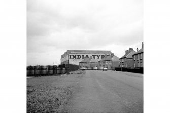 Inchinnan, Greenock Road, India Tyre Factory
View along Allands Avenue, from W