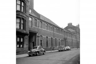 Glasgow, 40 Springbank Street, North Glasgow Ironworks
View from SW of Firhill Street frontage