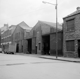 Glasgow, 17-31 Portman Street, Harbour Engine Works
View from SW showing WNW front of Engine Works with Mintex Service Depot in background