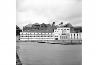 Glasgow, 76-80 North Canal Bank Street, Port Dundas Distillery
General View