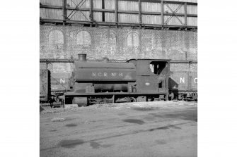 Dumbreck Coke Ovens
View of NCB loco No.14 in front of ovens