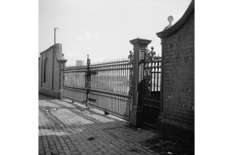 Glasgow, Clydebrae Street, Harland and Wolff Shipbuilding Yard
View showing iron gates on Water Row (possible)