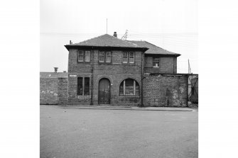 Glasgow, 35-9 Shuna Street, Caledonia Foundry
View from NNE showing NNE front of office block