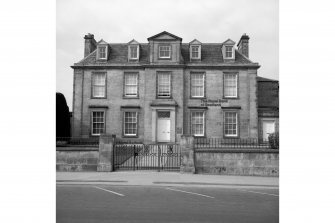 Scanned image of photograph, Haddington, 32 Court Street, Royal Bank of Scotland
View from SSE showing SSE front