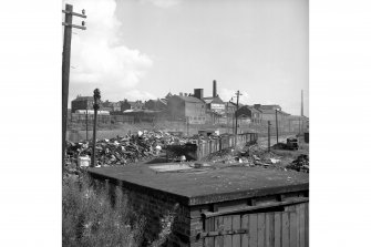 Glasgow, 130 Glenpark Street, Glasgow Oil and Chemical Works
View from Millerston Street, looking over railway tracks from SW