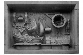 Edinburgh, Tolbooth Wynd, general.
Detail of carved stone on no. 40 representing import of wine.