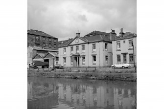 Glasgow, 174 North Speirs Wharf, Canal Offices
View from SW from W bank of wharf