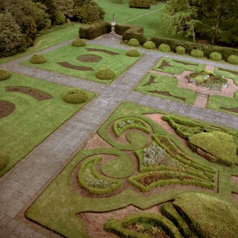 Newbattle Abbey, gardens.
Elevated view.