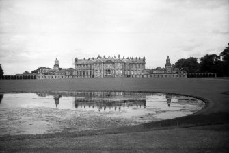 Hopetoun House.
View from West.