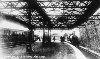 Postcard showing the interior of Mallaig Station