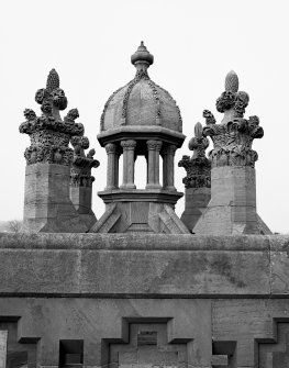 Detail of NW angle turret.