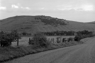 View of Peace Knowe fort between Ochiltree and Binny, West Lothian
