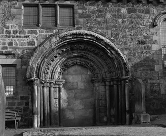 View of Kirkliston Parish Church
