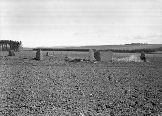 General view from south west.
Original negative captioned: 'Stone Circle at Yonder Bognie, Forgue, from South West, April 1906'.
