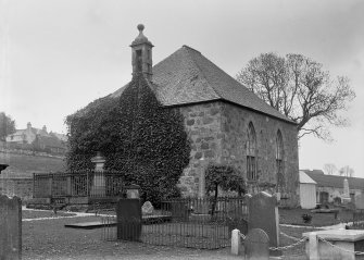 View of church from south-west.
Original negative captioned 'Bourtie Parish Church May 1901'.
