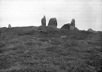General view of chambered cairn.
Original negative captioned: 'Circle about 4 miles N.E. of Strathpeffer on moorland / Stone Circle called Clachan Gorach or "Foolish Stones" 1907'.