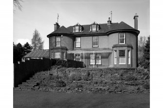 Dundee, Barns of Claverhouse Road, Claverhouse Bleachworks, Manager's House.
General view of manager's house from South.