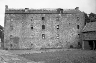 View from W showing W front of granary block