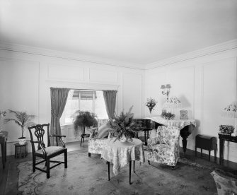 Interior - view of drawing room
