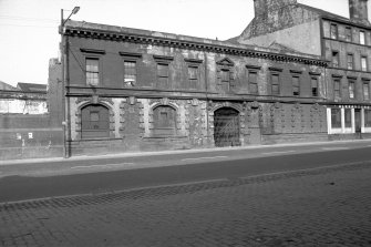 View from SW showing SSW front of rope works with part of 61 Lancefield Quay on right