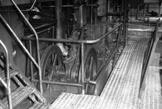 Interior
View showing air pump of Yaryan evaporator (by Mirrlees Watson 1903)