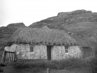 View of Sanna cottage. Digital image of AG/2612.