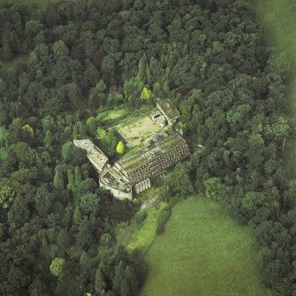 Cardross, oblique aerial view, taken from the SSE, of St Peter's College.
digital image of D 36157 CN.