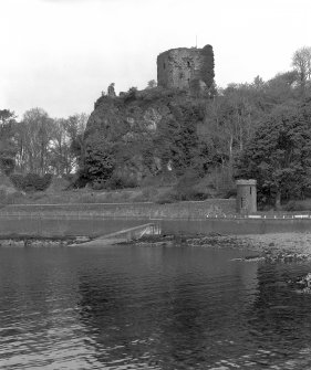 Dunollie Castle.
General view from South-East.