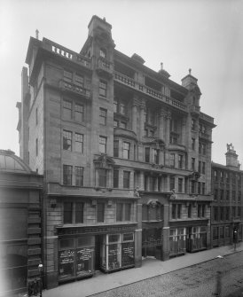 General view of entrance facade
