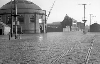 View from W showing N lift building with offices in background