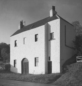 Oakfield Cottage.
View from North East.