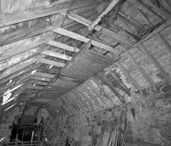 View of straw conveyor in roof of straw barn (NC 9570 1074).
See MS/744/117 and DC33078, item 13.
Digital image of C 48460
