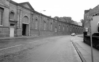 View from S showing curved ESE front of N block
