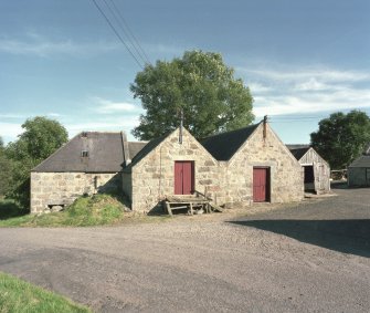 View of SW side of mill from SW, also showing the kiln (left).
Digital image of D 26658 CN.