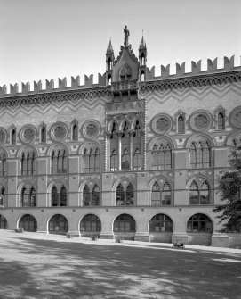 Glasgow, 62 Templeton Street, Templeton Carpet Factory.
View of the 'Doge's palace' from the North-West showing polychrome brickwork.